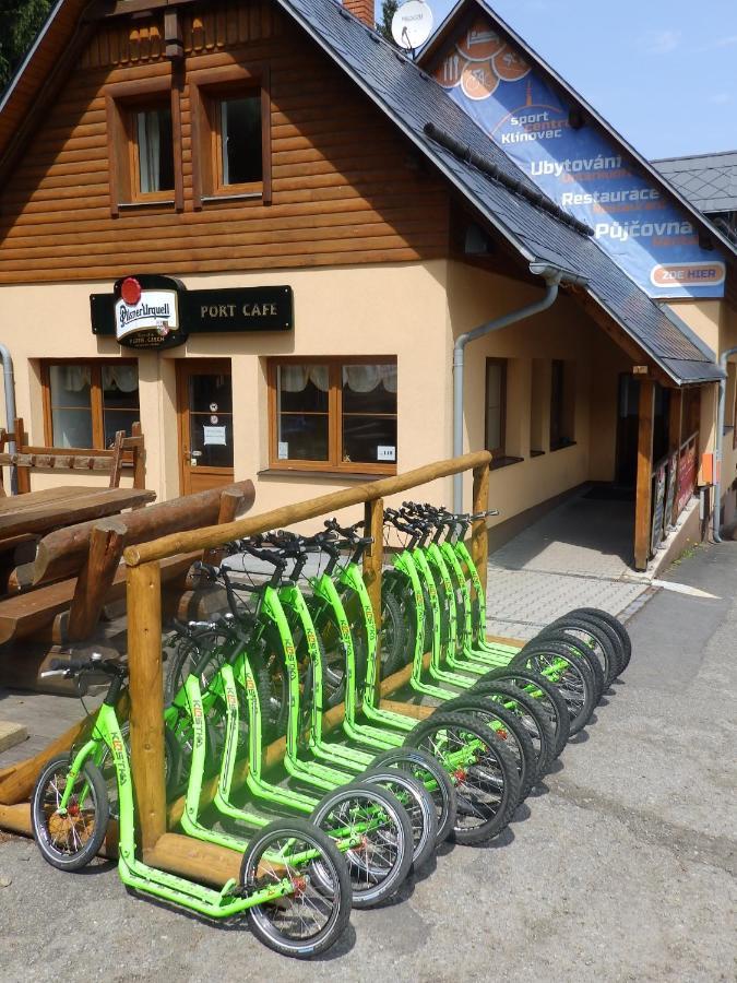 Sportcentrum Klinovec Loučná pod Klínovcem Buitenkant foto