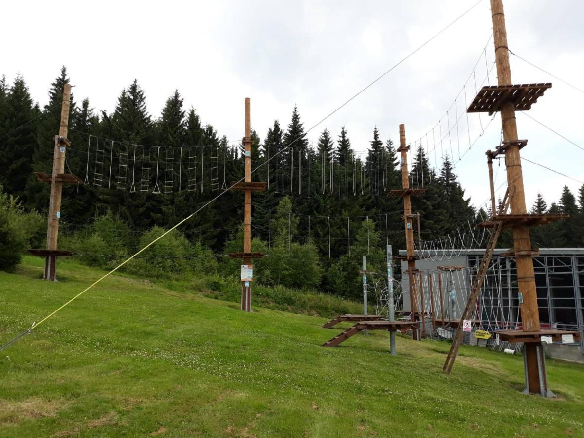 Sportcentrum Klinovec Loučná pod Klínovcem Buitenkant foto