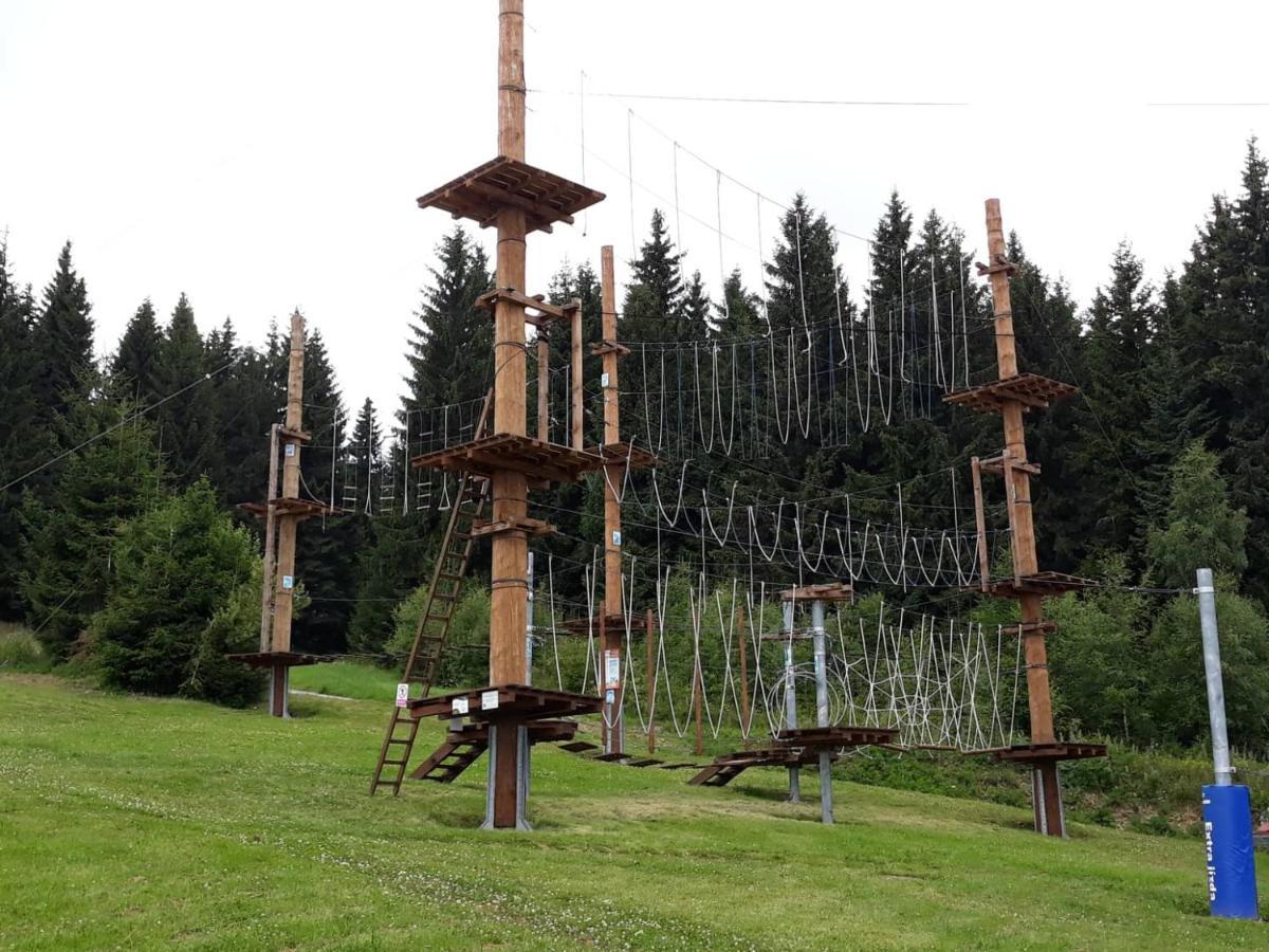 Sportcentrum Klinovec Loučná pod Klínovcem Buitenkant foto